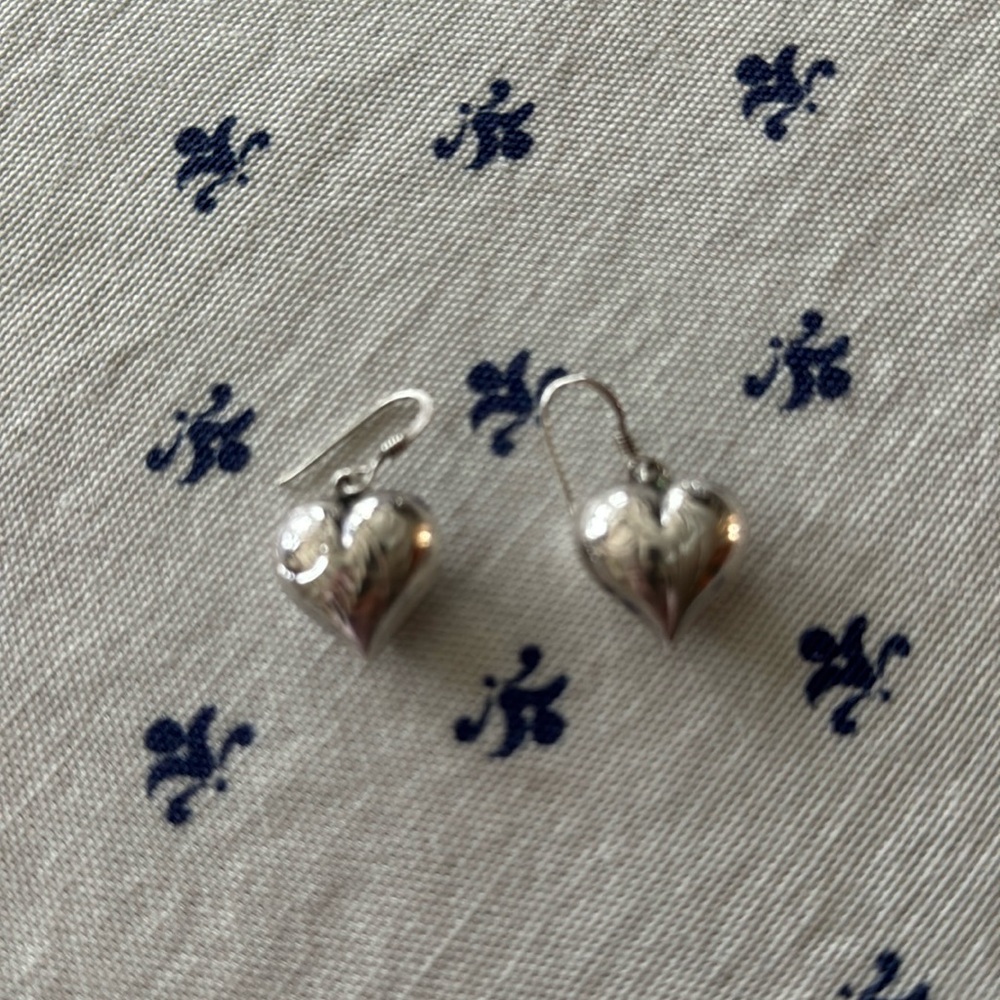 Sterling silver puff heart earrings